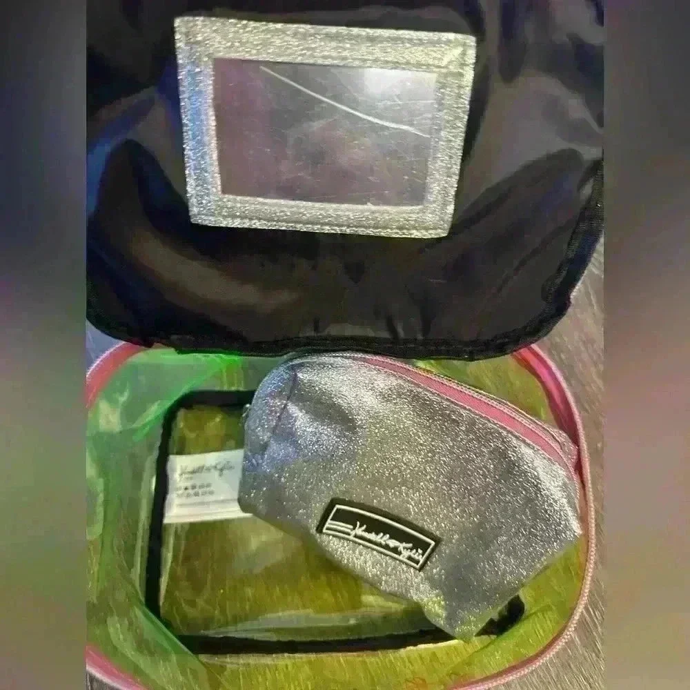 Kendall & Kylie Jaune/Yellow Vanity Case Makeup Bag w/xtra Bag new with tags